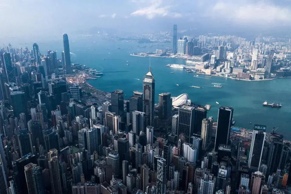 As China’s Economy Slows, Hong Kong Seeks to Redefine Its Future